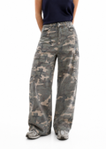 Camouflage Barrel Jeans