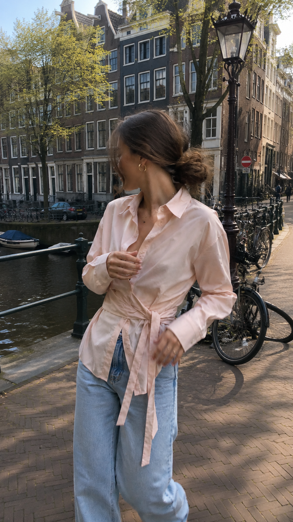 Roze Blouse met Strikdetail